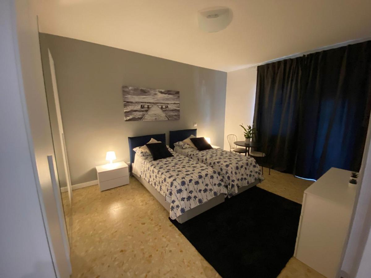 Hotel Ytha Housse Roma Centro Esterno foto