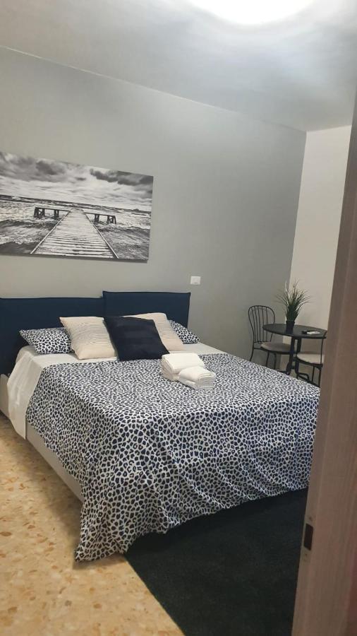 Hotel Ytha Housse Roma Centro Esterno foto